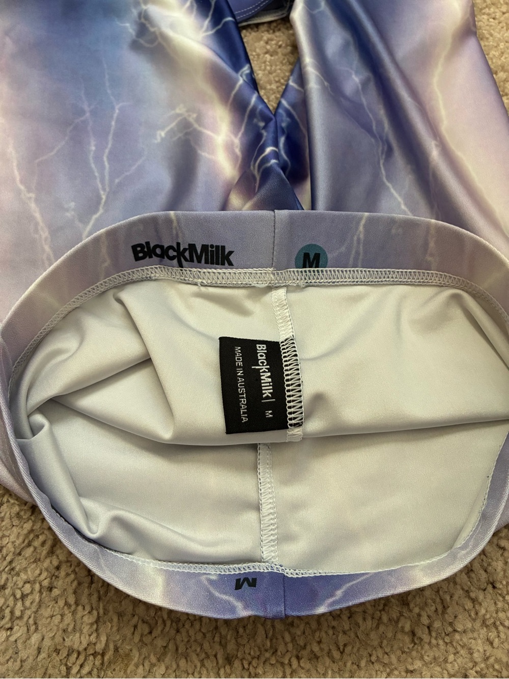 Blackmilk lightning leggings - Picture 7 of 8